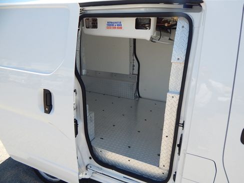 Used 2021 Nissan NV200 S FWD image 4
