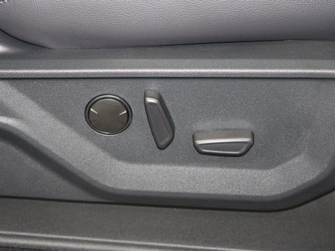 New 2025 Ford F150 XLT w/ Equipment Group 303A High image 26