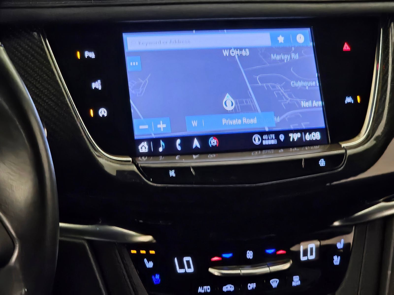 Used 2024 Cadillac XT6 Sport w/ Technology Package AWD/4WD image 10