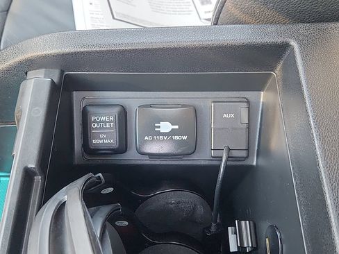 Used 2014 Honda Pilot Touring image 17