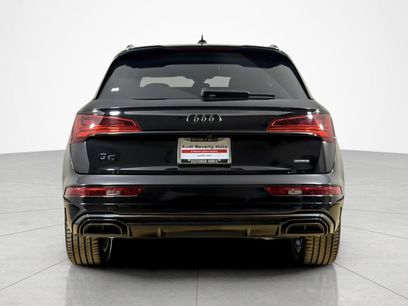 Used 2024 Audi Q5 e Prestige w/ Prestige Package
