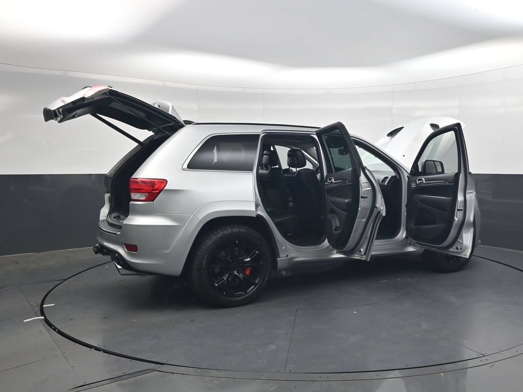 Used 2012 Jeep Grand Cherokee SRT8 w/ Luxury Group II AWD/4WD image 42