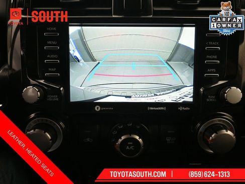 Used 2024 Toyota 4Runner TRD Off-Road Premium AWD/4WD image 17