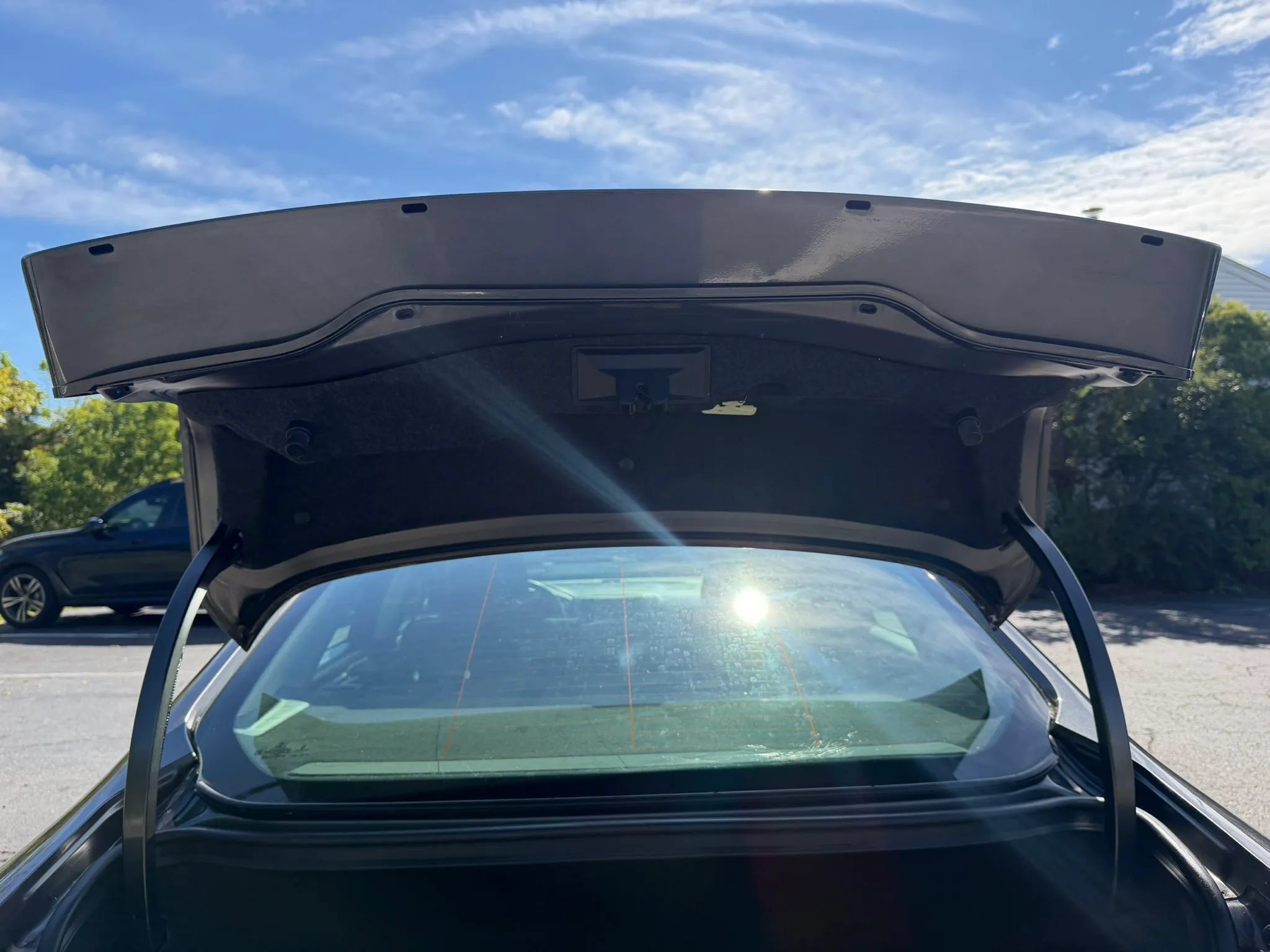 Used 2019 Ford Fusion SE FWD image 30