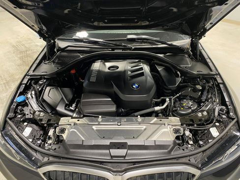 Certified 2025 BMW 330i xDrive Sedan w/ Premium Package image 29