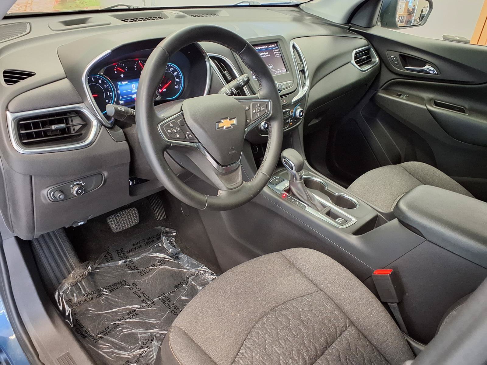 Used 2024 Chevrolet Equinox LT AWD/4WD image 18