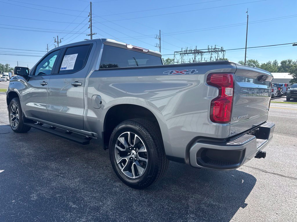 Used 2024 Chevrolet Silverado 1500 RST w/ Protection Package AWD/4WD image 5