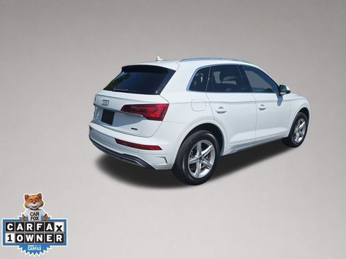 Used 2023 Audi Q5 2.0T Premium w/ Convenience Package AWD/4WD image 4