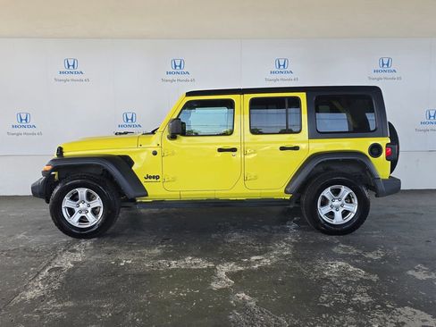 Used 2023 Jeep Wrangler Unlimited Sport AWD/4WD image 4