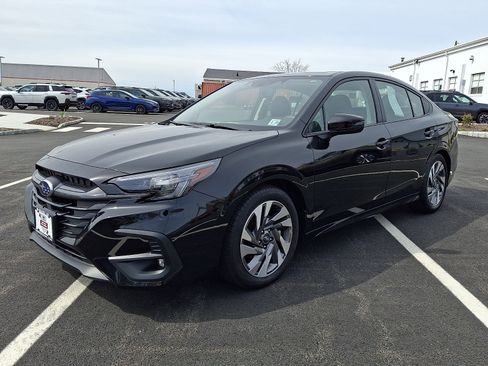 Certified 2025 Subaru Legacy Limited AWD/4WD image 3
