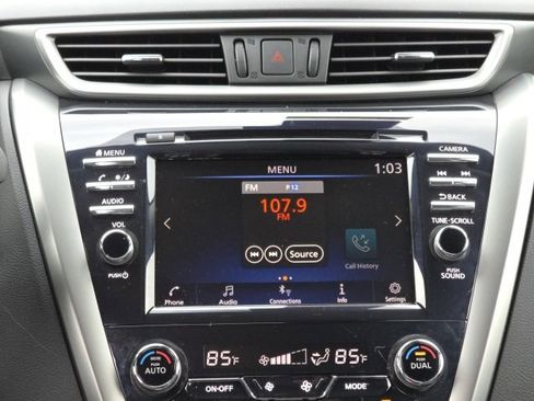 Used 2024 Nissan Murano SV w/ SV Midnight Edition Package image 12