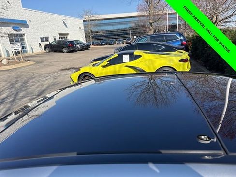 Used 2019 Mercedes-Benz C 300 4MATIC Sedan image 12