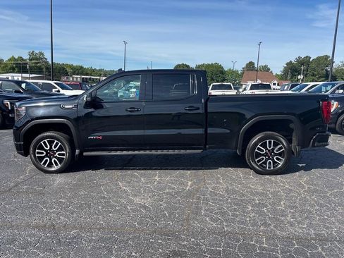 Used 2022 GMC Sierra 1500 AT4 w/ AT4 Premium Package AWD/4WD image 4