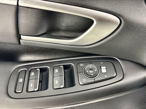 Certified 2025 Hyundai Sonata SEL FWD image 15