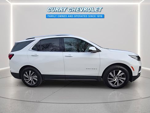 Used 2023 Chevrolet Equinox Premier AWD/4WD image 22