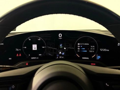 Used 2021 Porsche Taycan Base image 34