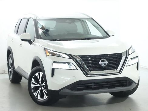 Certified 2023 Nissan Rogue SV w/ SV Premium B Package AWD/4WD image 2