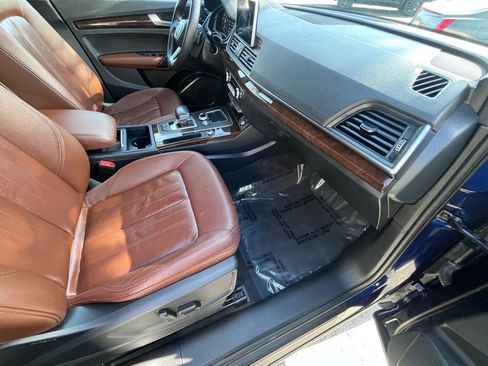 Used 2018 Audi Q5 2.0T Premium AWD/4WD image 12