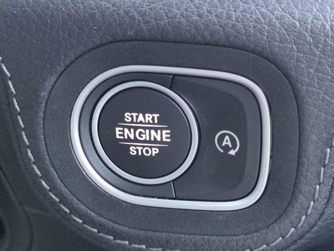 Used 2023 Mercedes-Benz GLE 350 4MATIC image 29