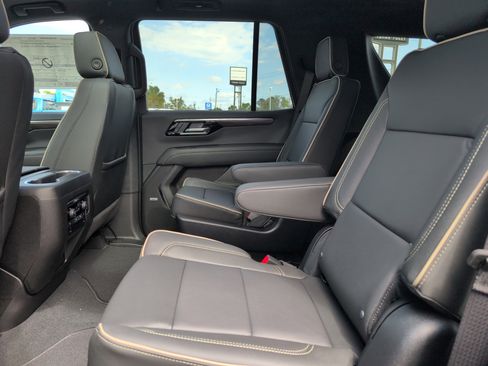 New 2026 Chevrolet Tahoe Premier w/ Sun And Tow Package AWD/4WD image 32