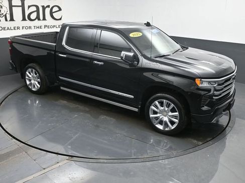 Certified 2025 Chevrolet Silverado 1500 High Country image 47