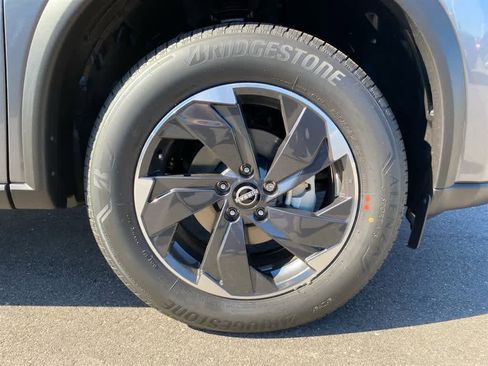 New 2026 Nissan Rogue SV image 28