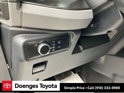 Used 2023 Ford Bronco Big Bend w/ Sasquatch Package image 30