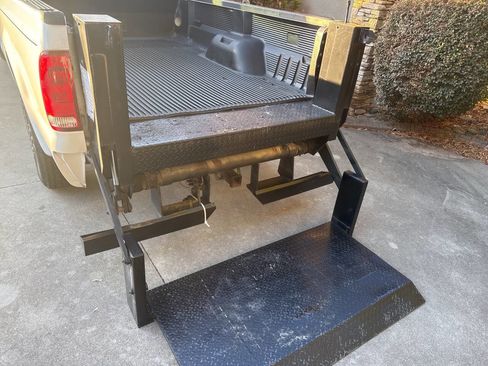 Used 2006 Ford F350 Lariat image 43