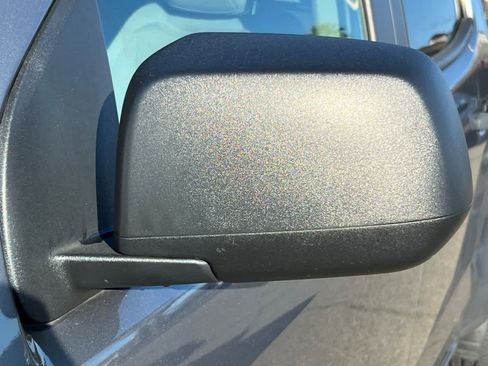 Used 2022 Chevrolet Colorado W/T image 21