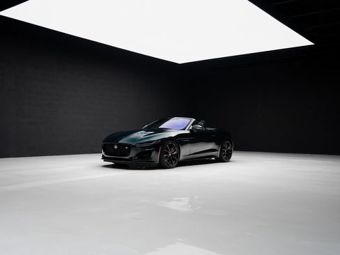 Used 2021 Jaguar F-TYPE R AWD/4WD image 83
