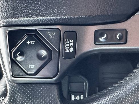 Used 2021 Toyota Tacoma TRD Sport w/ Technology Package AWD/4WD image 37