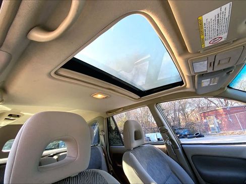 Used 2002 Toyota RAV4 4WD image 13