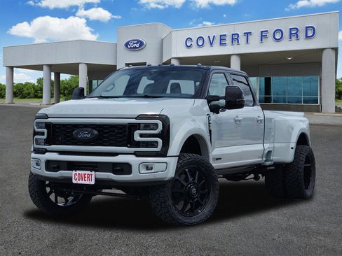 New 2026 Ford F450 Platinum w/ FX4 Off-Road Package AWD/4WD image 1