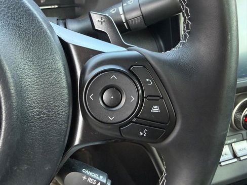 Used 2024 Toyota GR86 Premium image 17