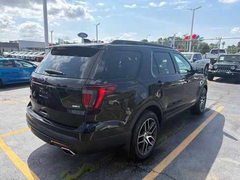 Used 2017 Ford Explorer Sport AWD/4WD image 3