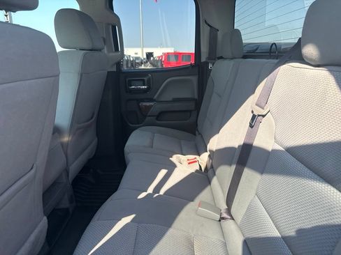 Used 2017 GMC Sierra 1500 SLE w/ SLE Value Package AWD/4WD image 13