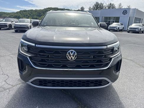 New 2026 Volkswagen Atlas Cross Sport SE AWD/4WD image 2