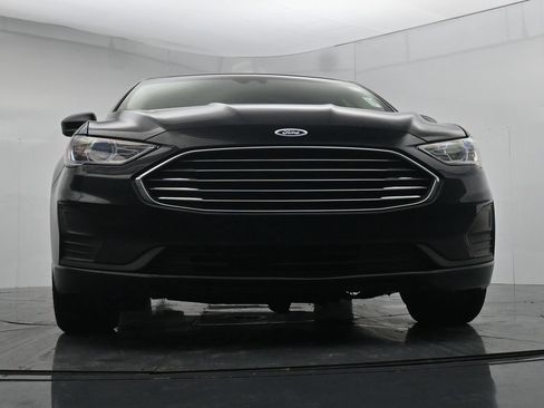 Used 2020 Ford Fusion SE FWD image 33