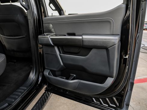 Used 2021 Ford F150 XLT w/ Equipment Group 302A High image 43