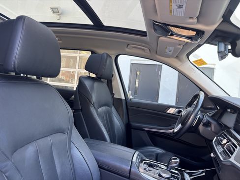 Used 2019 BMW X7 xDrive50i w/ Premium Package AWD/4WD image 20