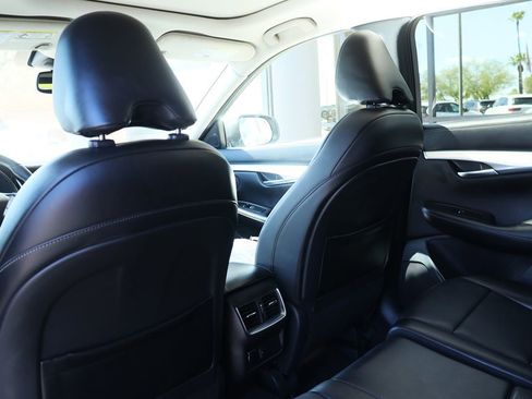 Used 2021 INFINITI QX50 Luxe image 32