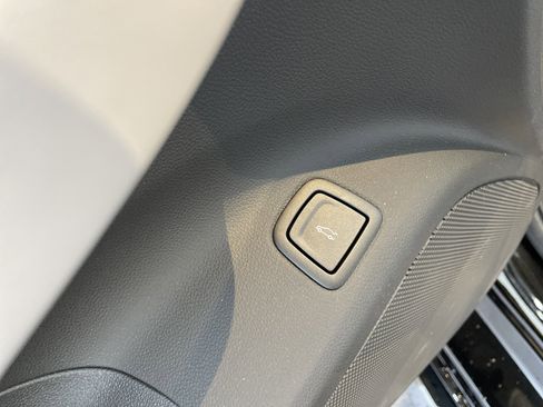 Used 2023 Cadillac CT5 V Blackwing w/ Driver Assist Package image 17