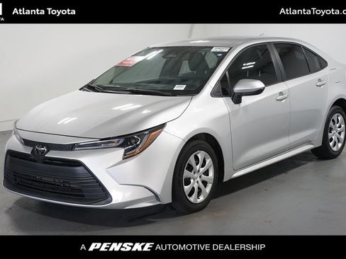 Used 2026 Toyota Corolla LE FWD image 1