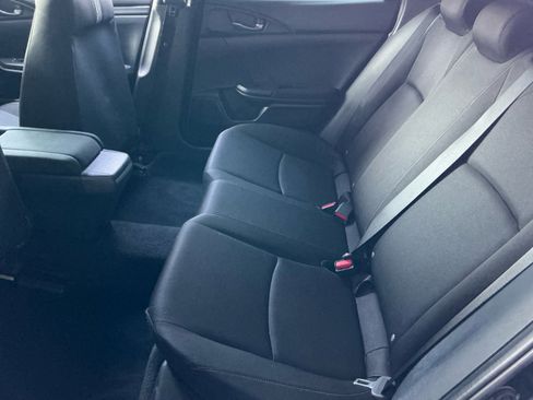 Used 2019 Honda Civic Sport image 22
