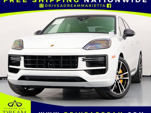 Used 2024 Porsche Cayenne Turbo image 1