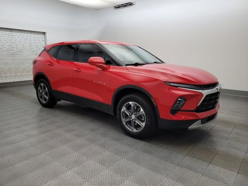 Used 2024 Chevrolet Blazer LT FWD image 11