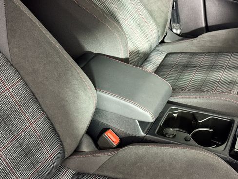 Used 2024 Volkswagen GTI S image 35