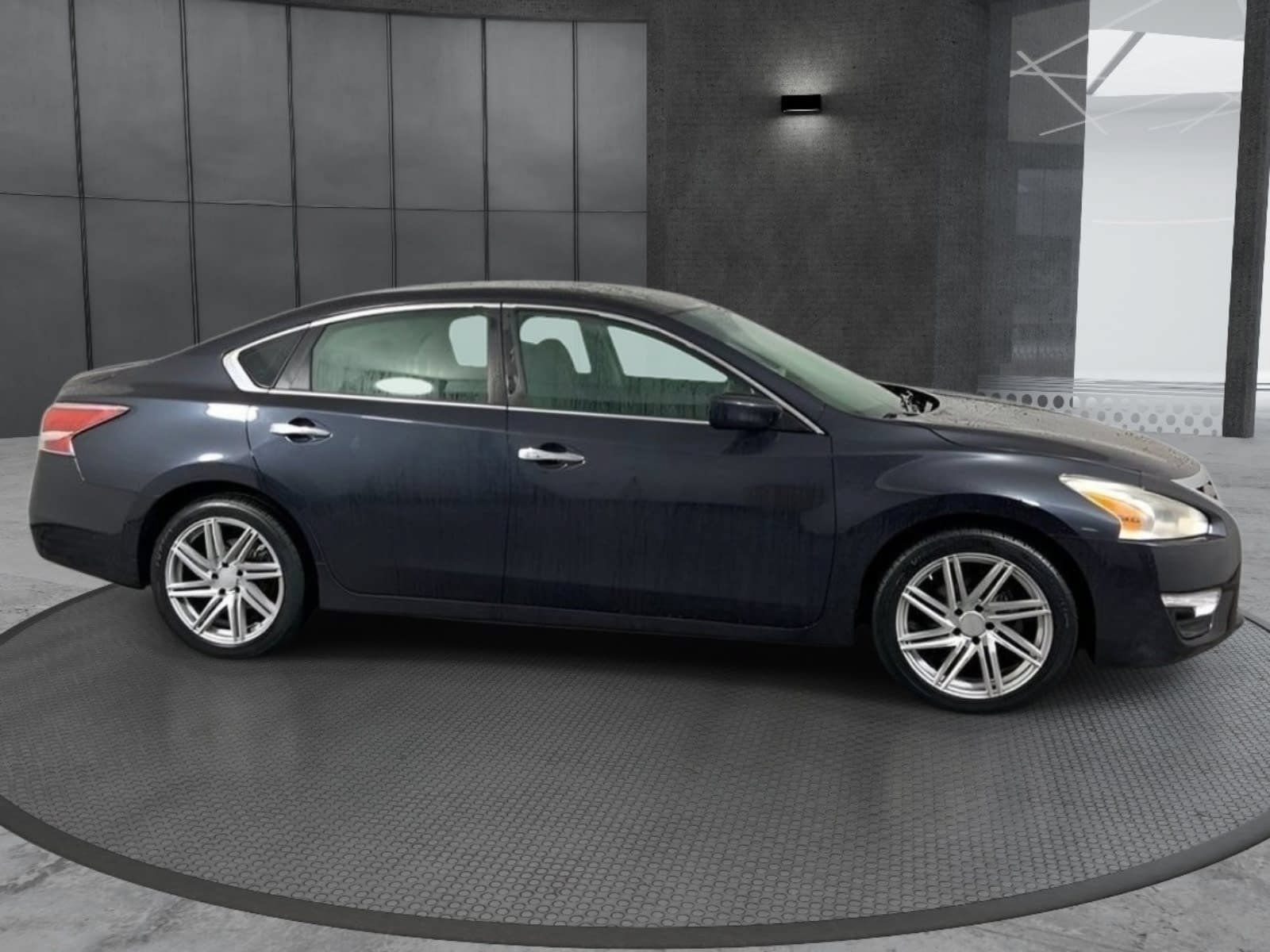 Used 2015 Nissan Altima 2.5 S w/ Power Driver Seat Package FWD image 4