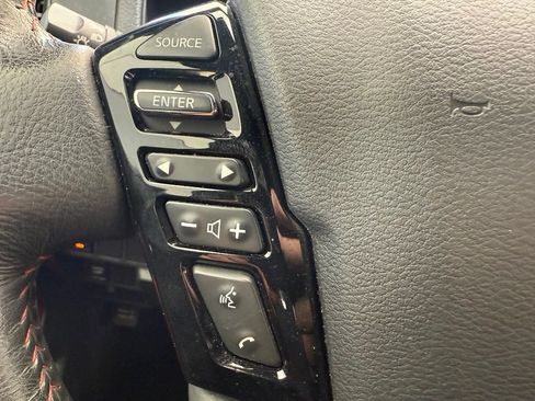 Used 2023 Nissan Frontier Pro-X w/ Pro Convenience Package RWD image 18