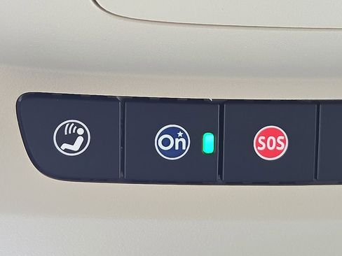 Used 2023 Buick Envision Preferred w/ Sport Touring Package AWD/4WD image 20